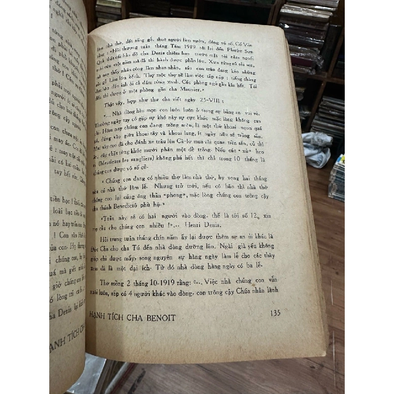 Hạnh Tích Cha Benoit 1065799