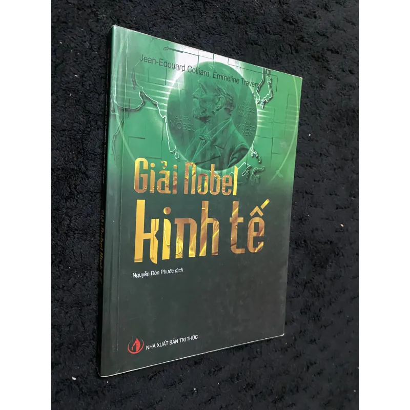 Giải Nobel kinh tế-Jean-Edouard Colliard và Emmeline Travers. 1034021