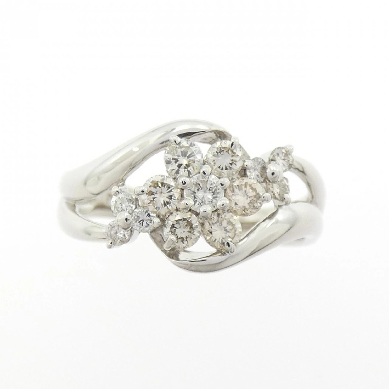 Nhẫn kim cương hoa PT900 0.51CT 670529