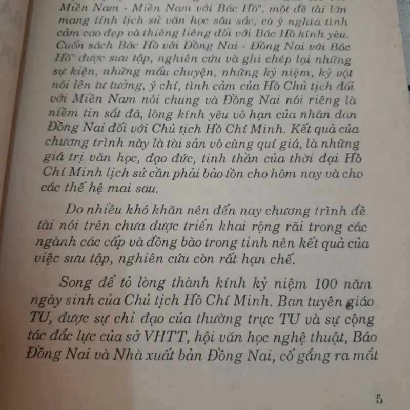 BÁC HỒ với ĐỒNG NAI. Ban Tuyên Giáo TU ĐỒNG NAI năm 1990 571361