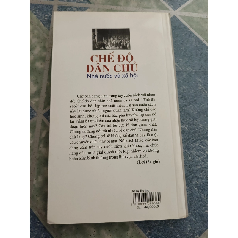 Chế độ dân chủ 510003