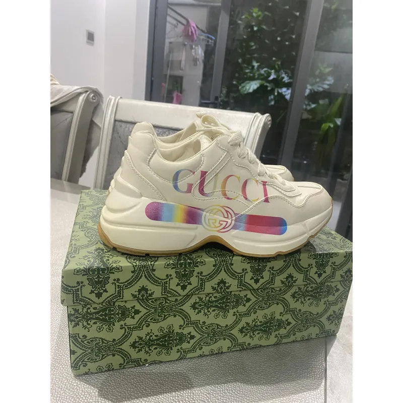 Giày chính hãng Gucci size 36 718973