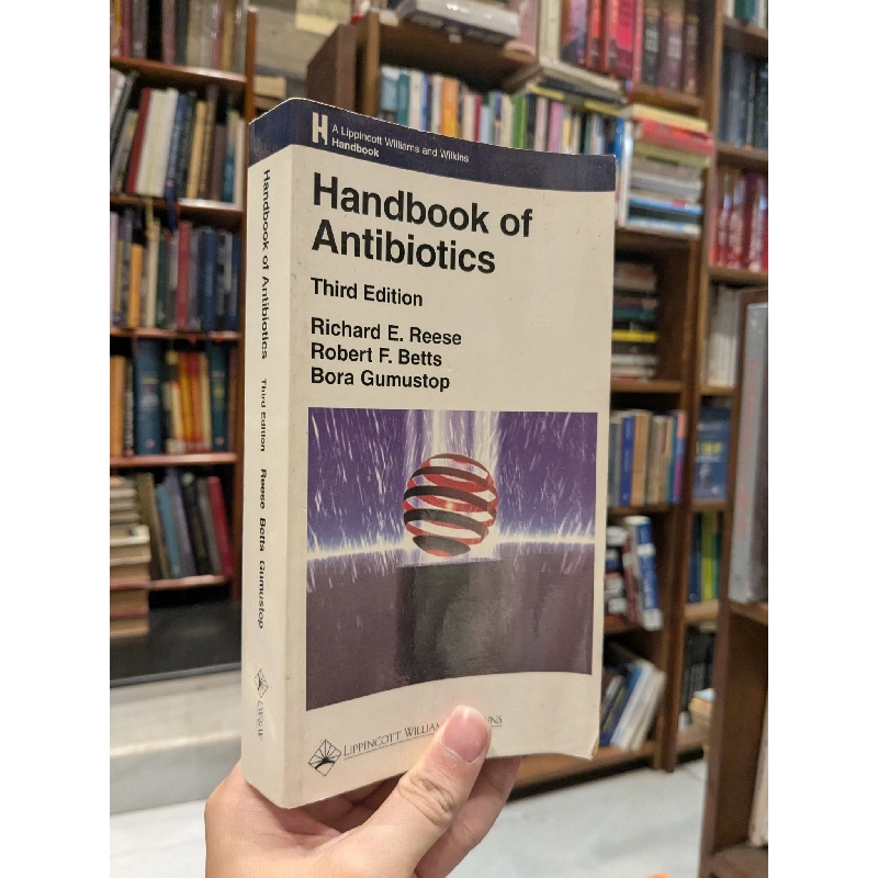Handbook of Antibiotics - Richard E.Reese,Robert F.Betts,Bora Gumustop 976212
