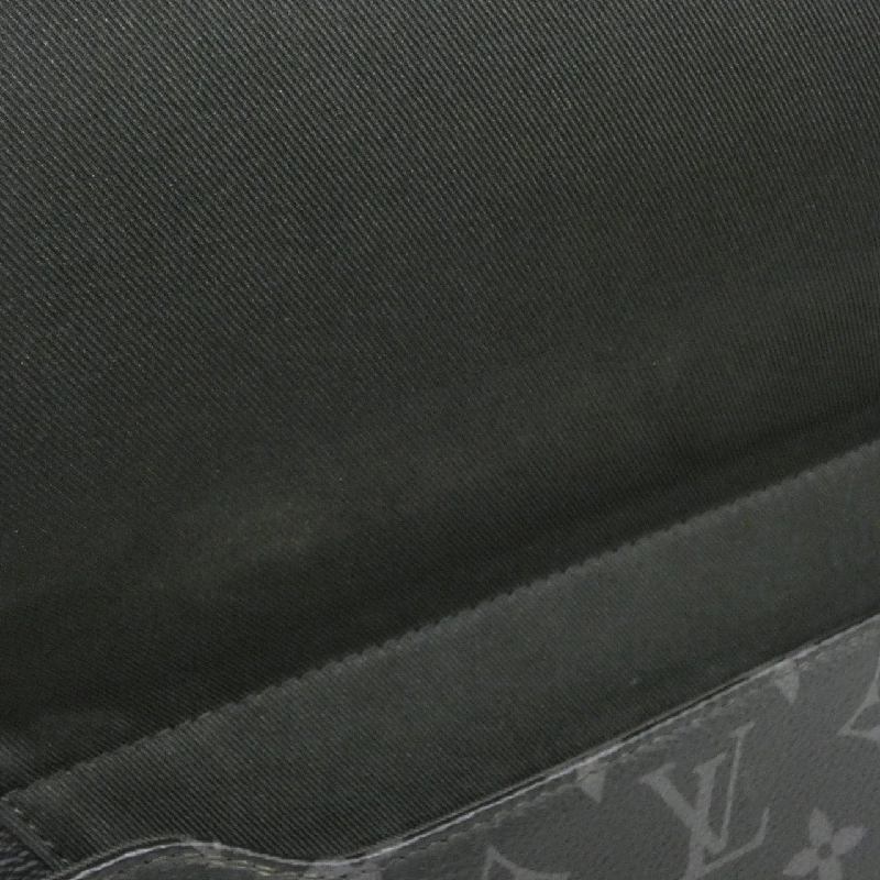 Túi đeo chéo Louis Vuitton Monogram Eclipse Steamer M45585 610613