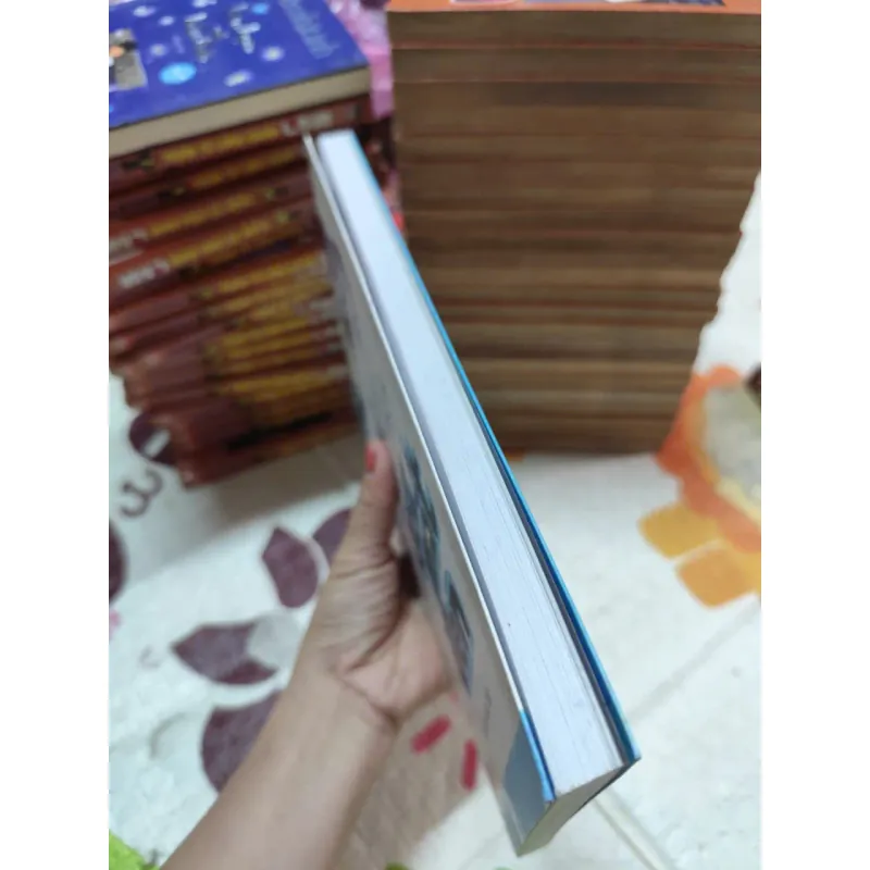 ĐÔI MẮT ĐEN – NGÔ BÁCH (TUYỂN TẬP VĂN, THƠ) - K4 1017998