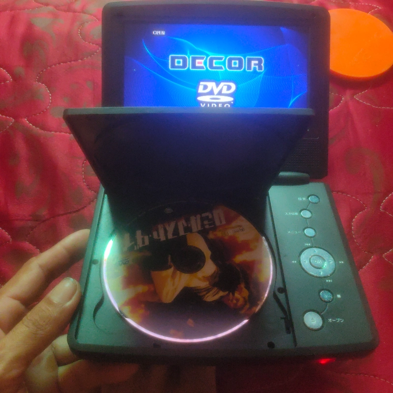 Máy dvd kèm màn hình của Nhật  535735