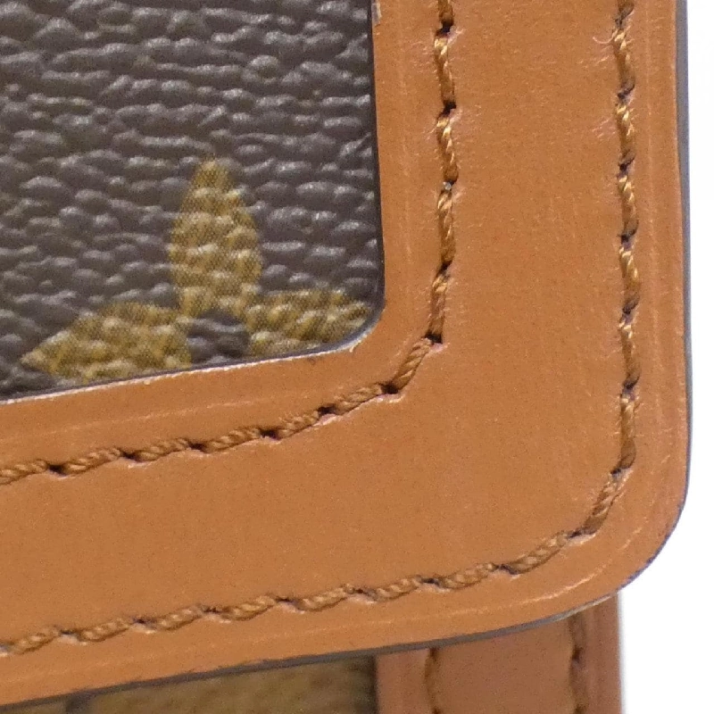 Túi xách vai Louis Vuitton Monogram Reverse Dauphine MM M45958 - Hàng hiệu Chính hãng 764015