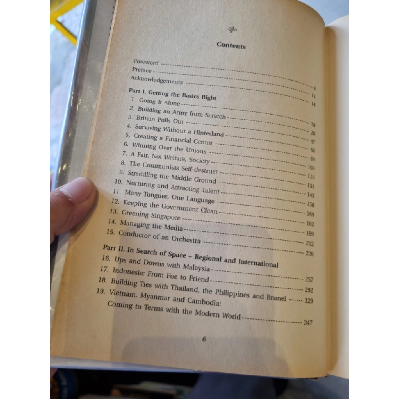 FROM THIRD WORLD TO FIRST : THE SINGAPORE STORY 1965 - 2000 - Memoirs of Lee Kuan Yew 159223