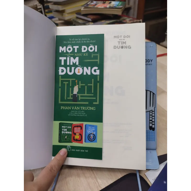 Sách; Một đời như kẻ tìm đường - TG: Phan Văn Trường (B1) 782710