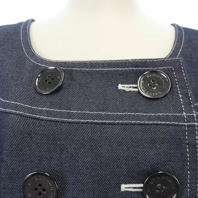 Áo khoác BURBERRY BLUE LABEL - Hàng hiệu Authentic 809000