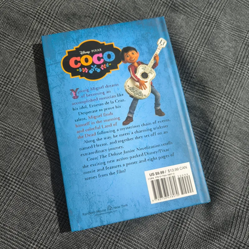 (Hard cover) COCO - Disney Pixar  777862