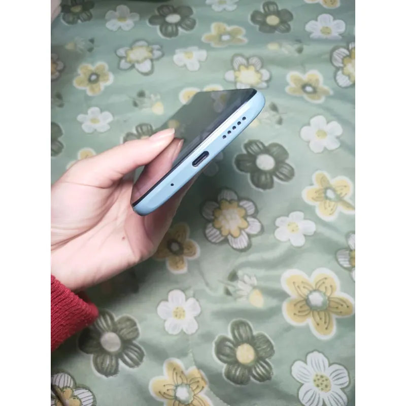 Điện thoại Xiaomi Poco C40 717976