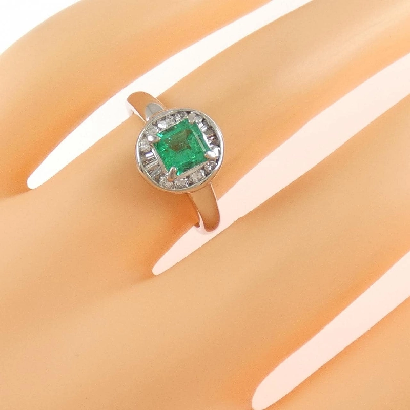 Nhẫn Emerald PT850 0.68CT 667524