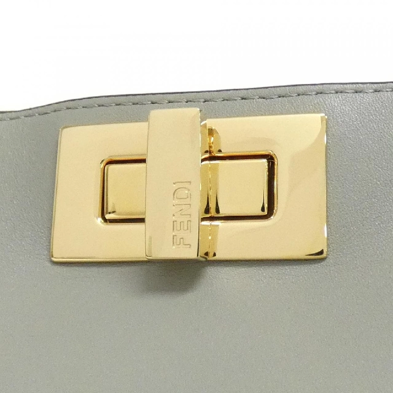 【Sản phẩm mới】Túi xách Fendi Peekaboo Soft Small 8BN365 AOVH 612273