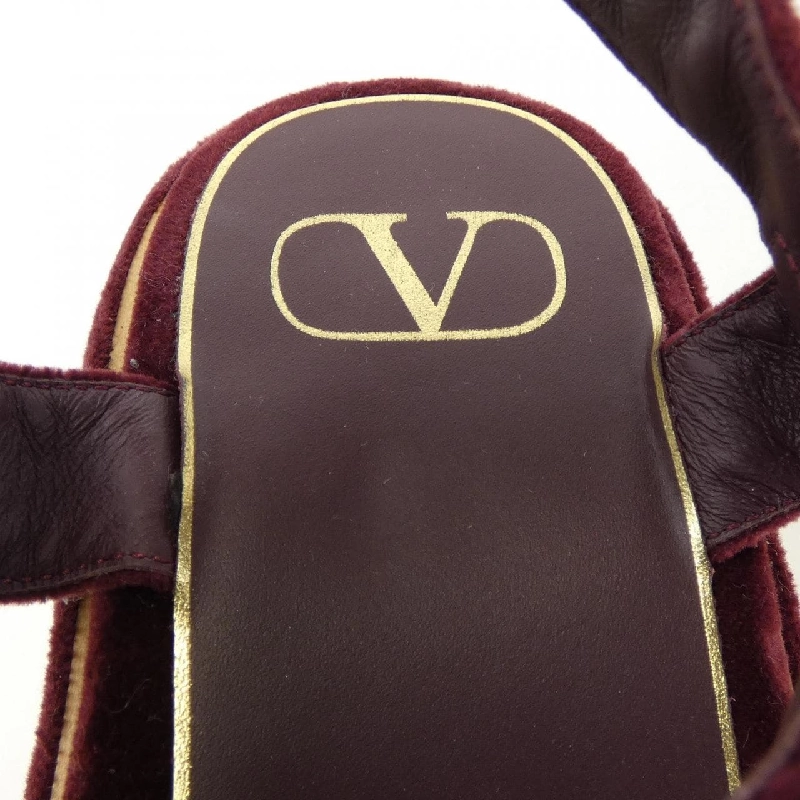 【Khuyến mãi】Giày sandal VALENTINO GARAVANI 664084