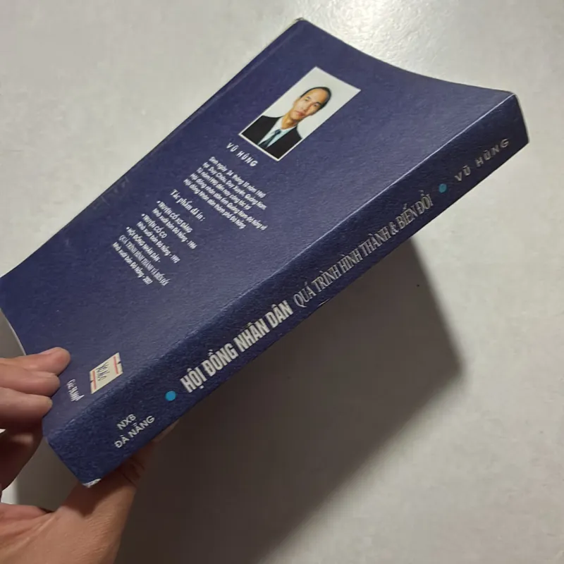 Hội đồng nhân dân quá trình hình thành và biến đổi - Vũ Hùng 727020