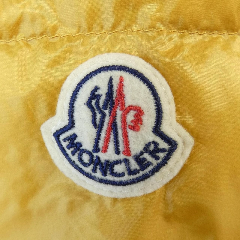 Áo khoác lông vũ MONCLER 640498