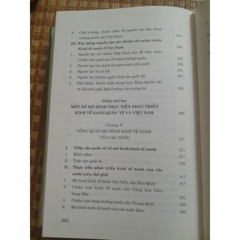 KINH TẾ XANH CHO PHÁT TRIỂN BỀN VỮNG... 762385