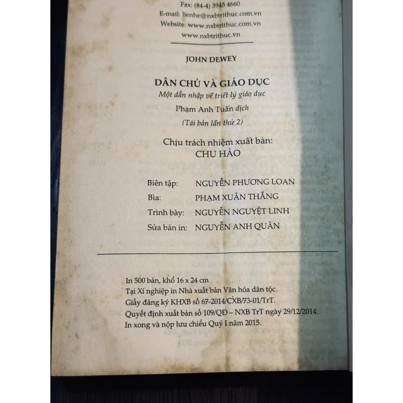 Dân chủ và giáo dục 593351
