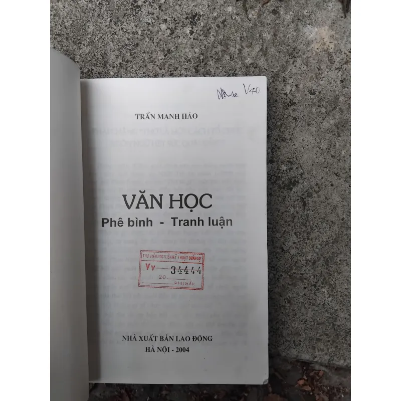 Văn học phê bình tranh luận của Trần Mạnh Hảo  1022829