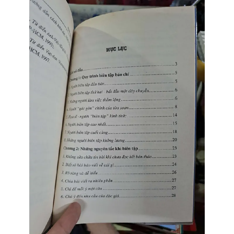 Biên tập báo chí - Nguyễn Quang Hoà - 2015 mới 80% - GIÁO TRÌNH, CHUYÊN MÔN - HCM0111 629217
