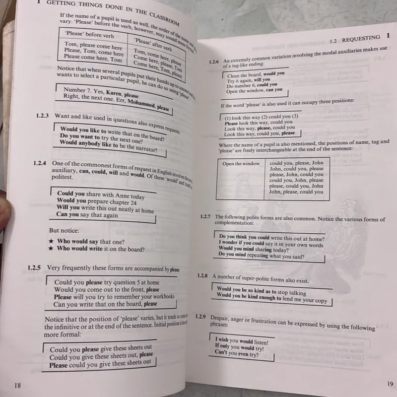 A Handbook of Classroom English - Glyn S.Hughes 977218