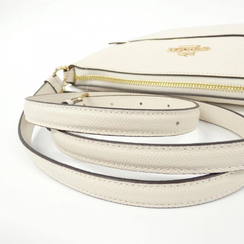 【Sản phẩm mới】Túi xách vai Coach C1556 610424