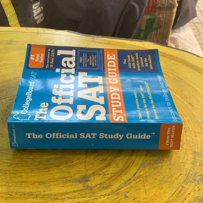 THE OFFICIAL SAT STUDY GUIDEtm 1031809