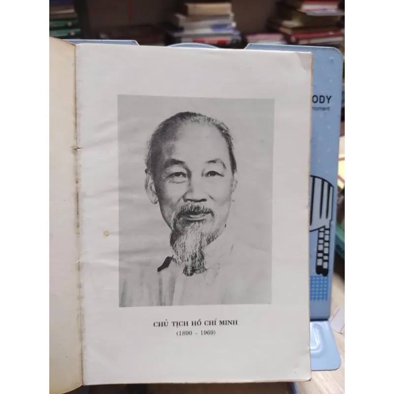 sách: Tư tưởng Hồ Chí Minh về xây dựng QĐND -  Viện lịch sử quân sự Việt Nam (A1) 567035