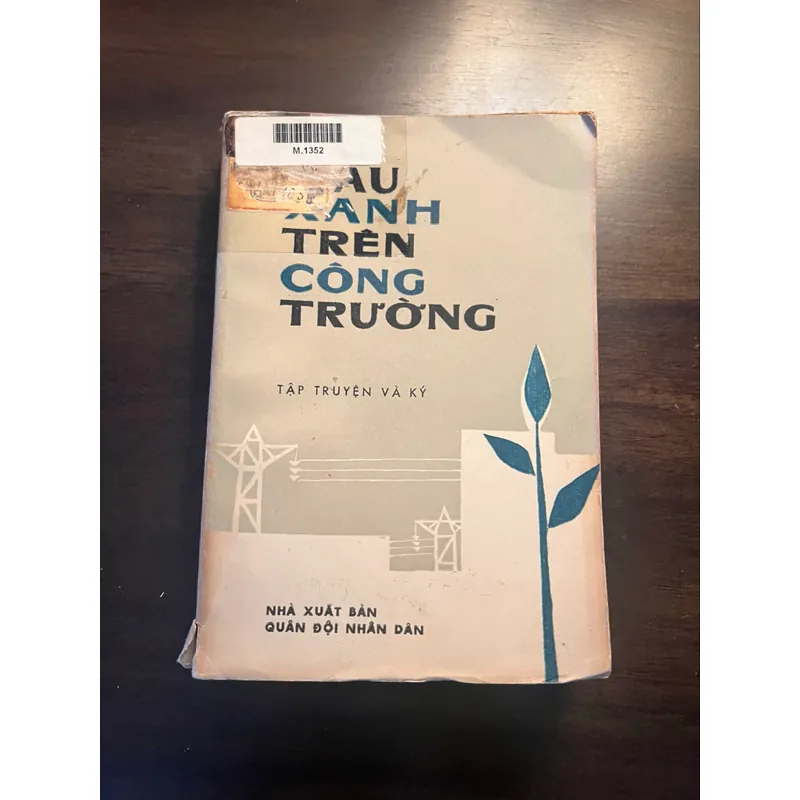 Combo 4 cuốn văn học kháng chiến (xb từ 1971 - 1976, 1 cuốn 1980) 553227