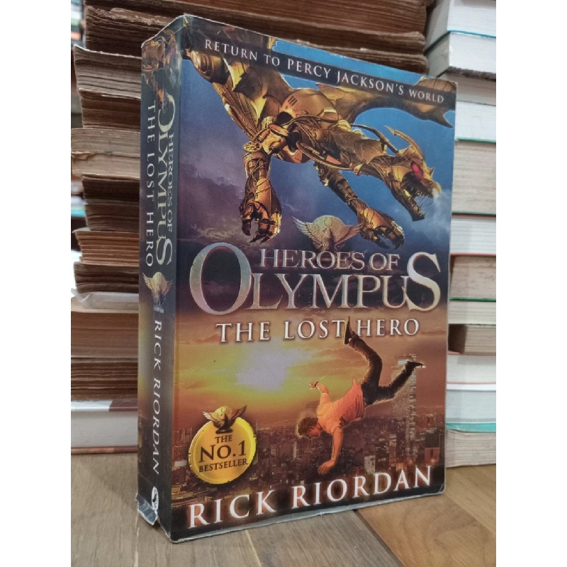 Heroes of Olympus : The Lost Hero - Rick Riordan 453826