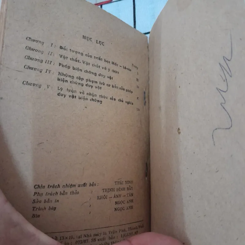 Triết học Mác- CHỦ NGHĨA DUY VẬT BIỆN CHỨNG. Tđ Trung cấp. Ban Tuyên Huấn TW 1987 748494