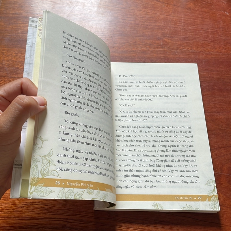 [Có Chữ Ký Tác Giả] - II Sách Kỹ Năng: Tôi Đi Tìm Tôi - Nguyễn Phi Vân - 2019 517288
