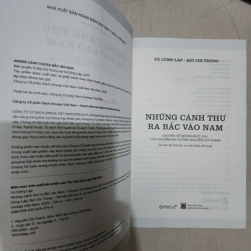 Sách Những cánh thư ra Bắc vào Nam mới 95% 524657