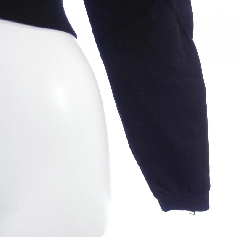 Gucci GUCCI 716747 XJETV Áo khoác cardigan - Hàng hiệu Chính hãng 818820