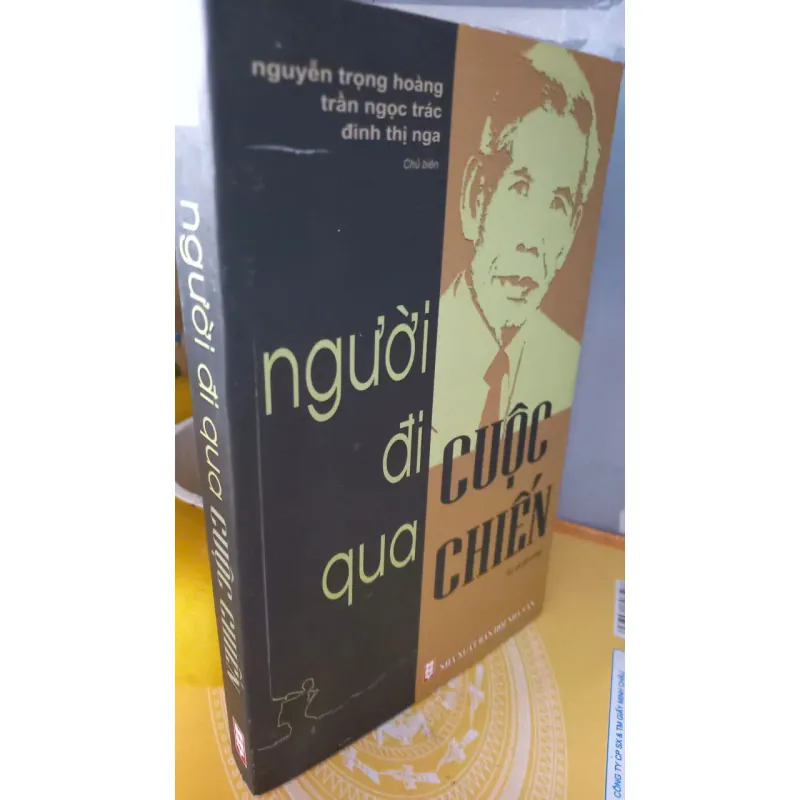 người đi qua cuộc chiến 932122