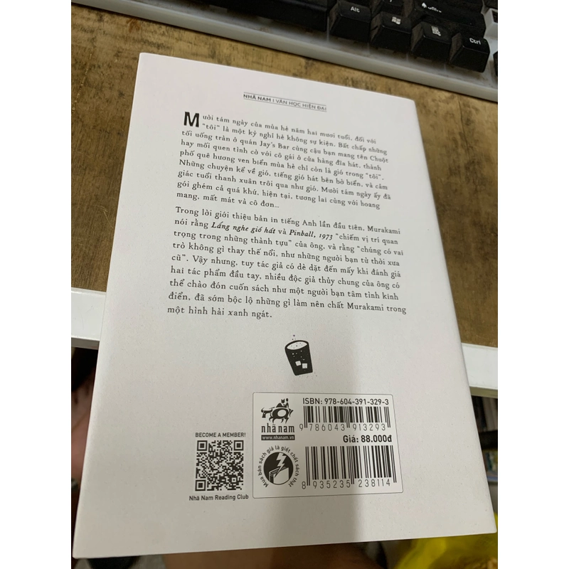 Lắng nghe gió hát - haruki murakami. 999 463449