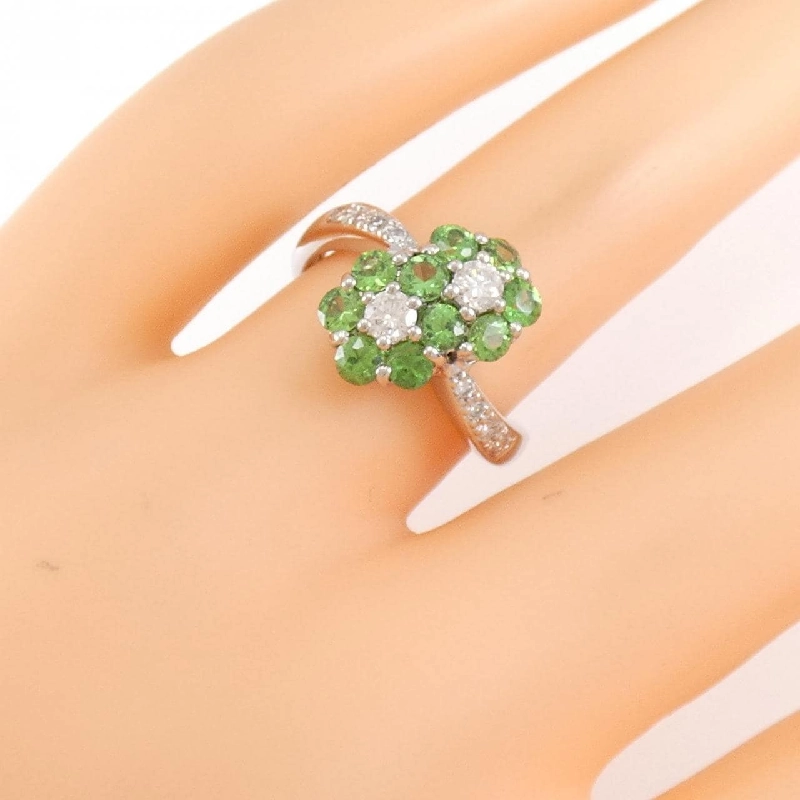 Nhẫn Garnet Xanh K18WG 1.00CT 670168