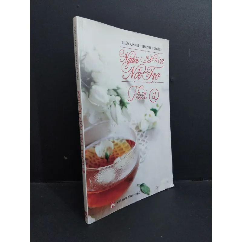 [Sách Cũ SCGR] Người nội trợ thời @ mới 90% ố bẩn nhẹ 2017 HCM2811 Thuý Oanh - Thanh Nguyên KỸ NĂNG 680054