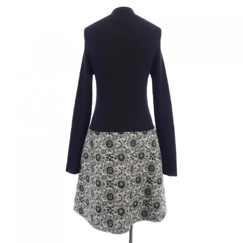 Louis Vuitton LOUIS VUITTON FADR36QT1 Đầm 646540