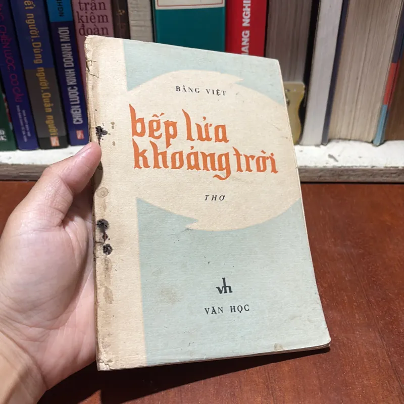 [Sách 8x] - II Thơ: Bếp Lửa Khoảng Trời - Bằng Việt - 1986 796476