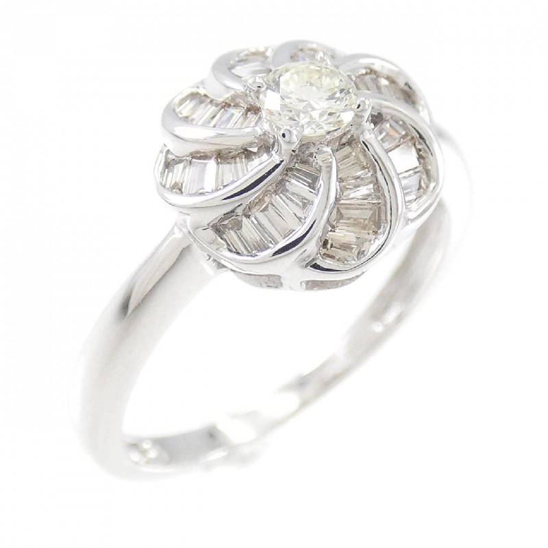 Nhẫn kim cương K18WG 0.37CT 673713