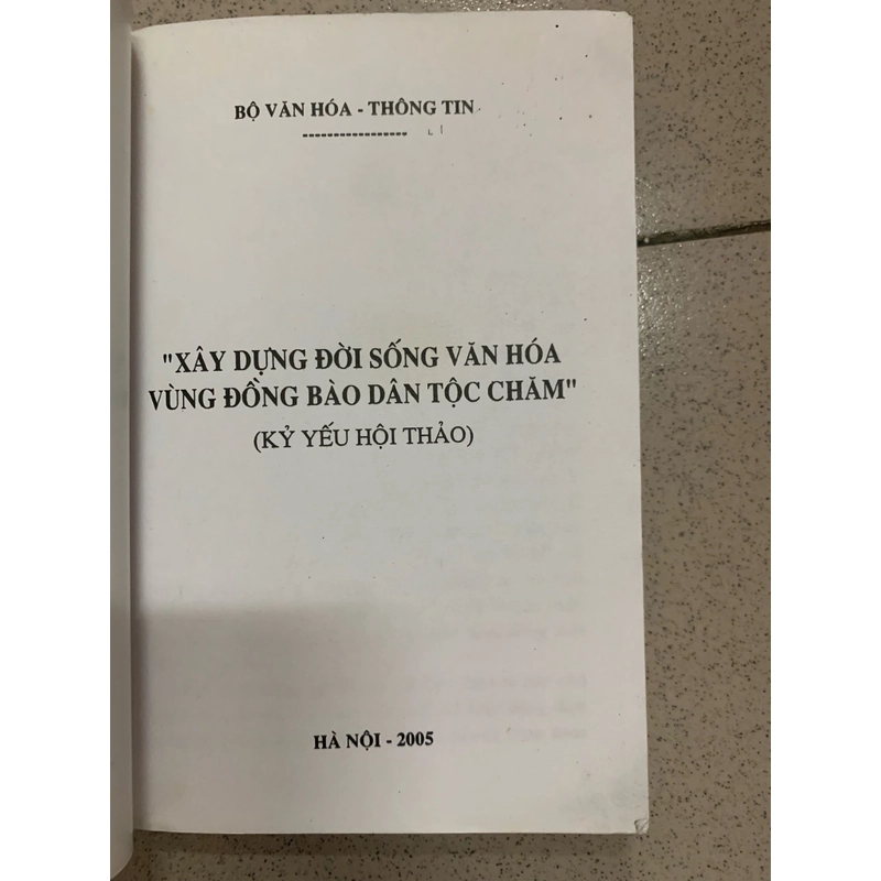 Xây dựng đời sống văn hóa vùng đồng bào dân tộc Chăm 301002