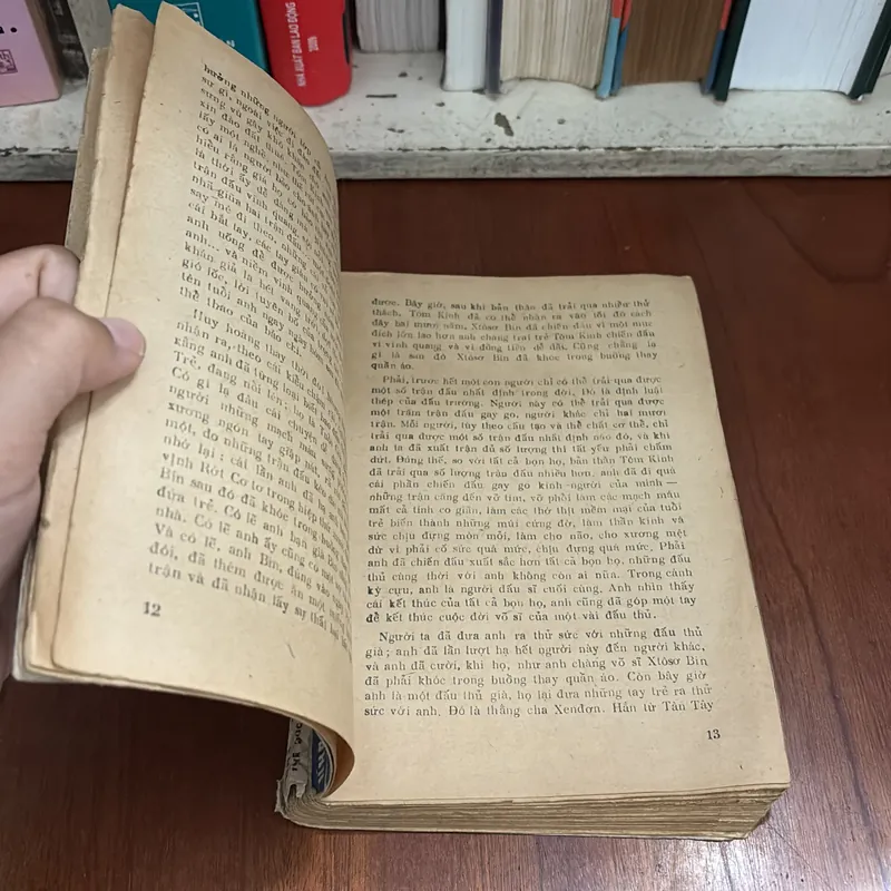 II Sách Xưa: Miếng Bít Tết - Nhiều Tác Giả - 1983 605961