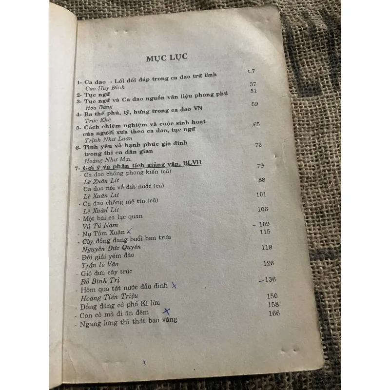 Phê bình văn học: Ca dao  1009374