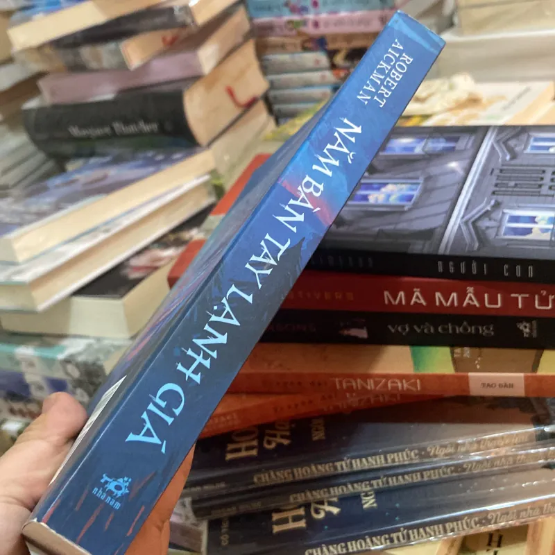 (Trinh thám - Kinh dị ) - Nắm lấy bàn tay lạnh giá - Robert Aickman 1003064