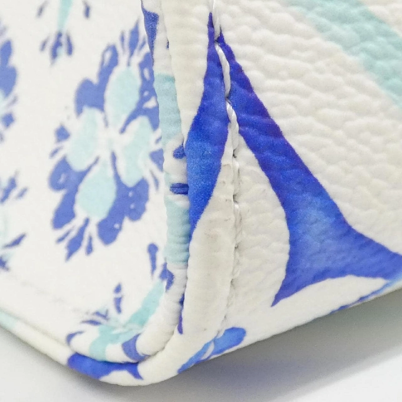 Túi Louis Vuitton Monogram OnTheGo MM M11262 614537