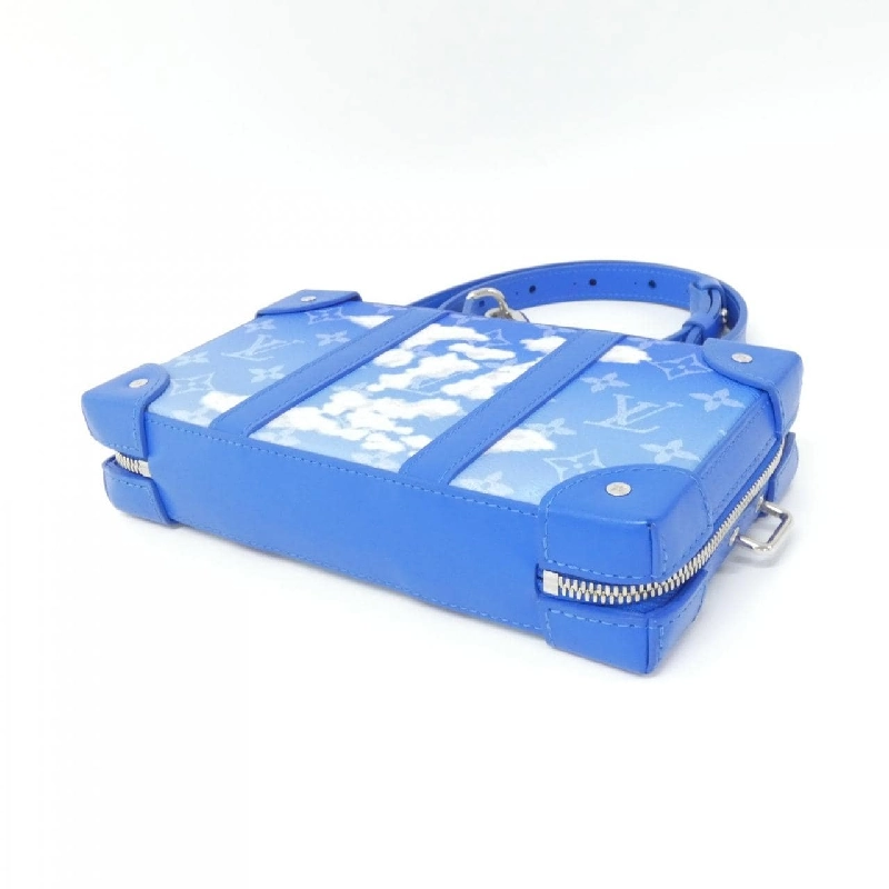 Túi đeo vai Louis Vuitton Monogram LV Clouds Soft Trunk Wallet M45432 613352