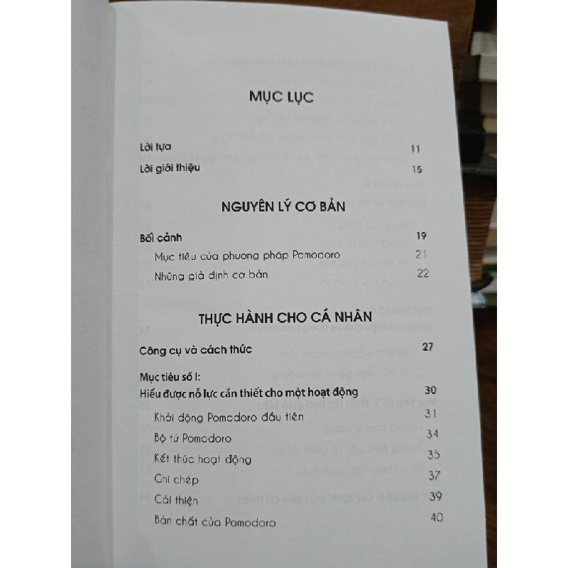 Pomodoro: Tuyệt chiêu quản trị thời gian để việc tập trung tư duy không còn là thách thức - Francesco Cirillo (Bích Hường dịch) 505435