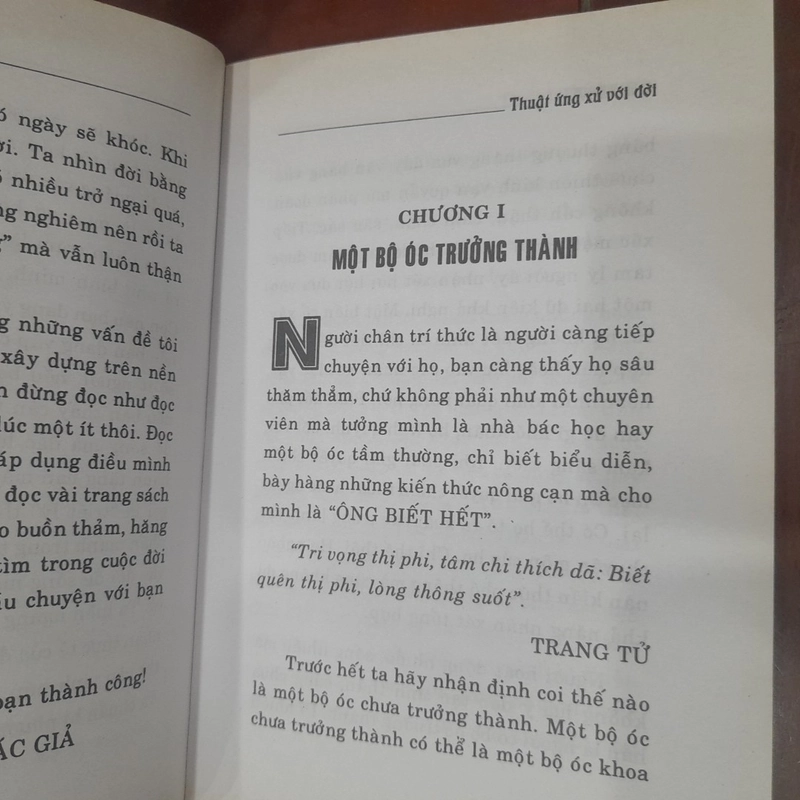 Hoàng Xuân Việt - THUẬT ỨNG XỬ VỚI ĐỜI 547972